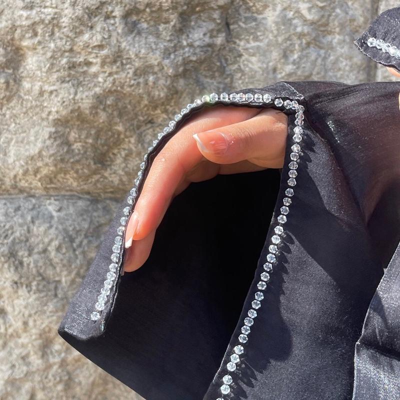 NOIR ABAYA 1