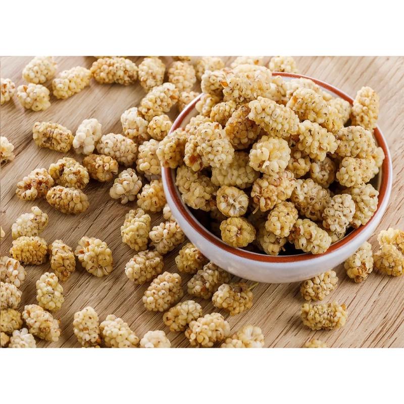 Dried white mulberries 1