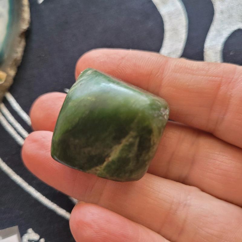 Nephrite Jade Tumblestone 1
